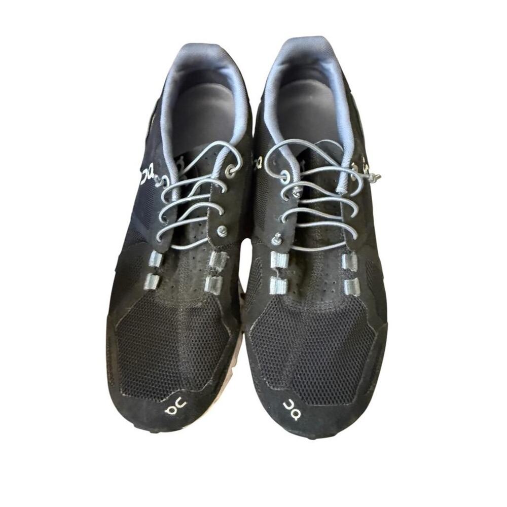 On Cloud Running Shoe Women size 7.5 Black - Picture 5 of 8